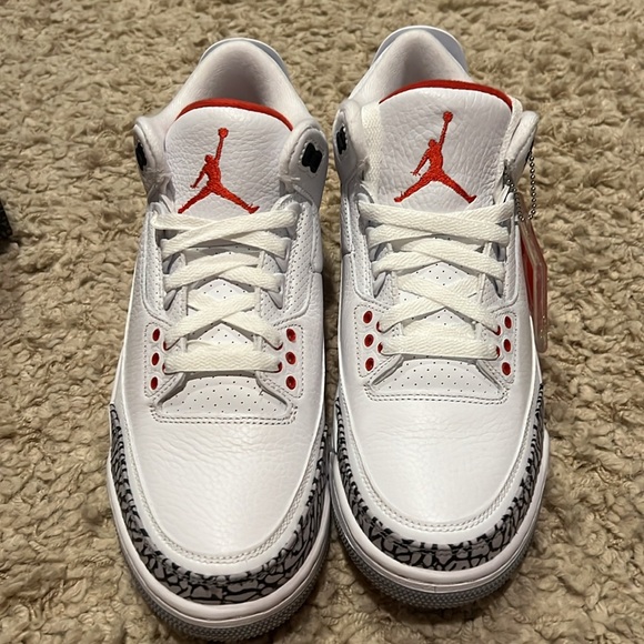 NIB Nike Air Jordan 3 Retro White, Fire Red, Cement Grey 13604116 Sneakers 9.5 - Picture 6 of 13